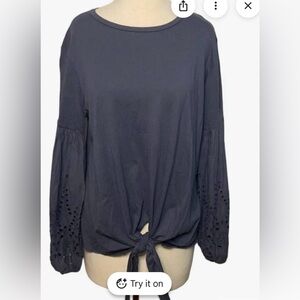 👗Grace & Emma Slate blue Lace Sleeve Top